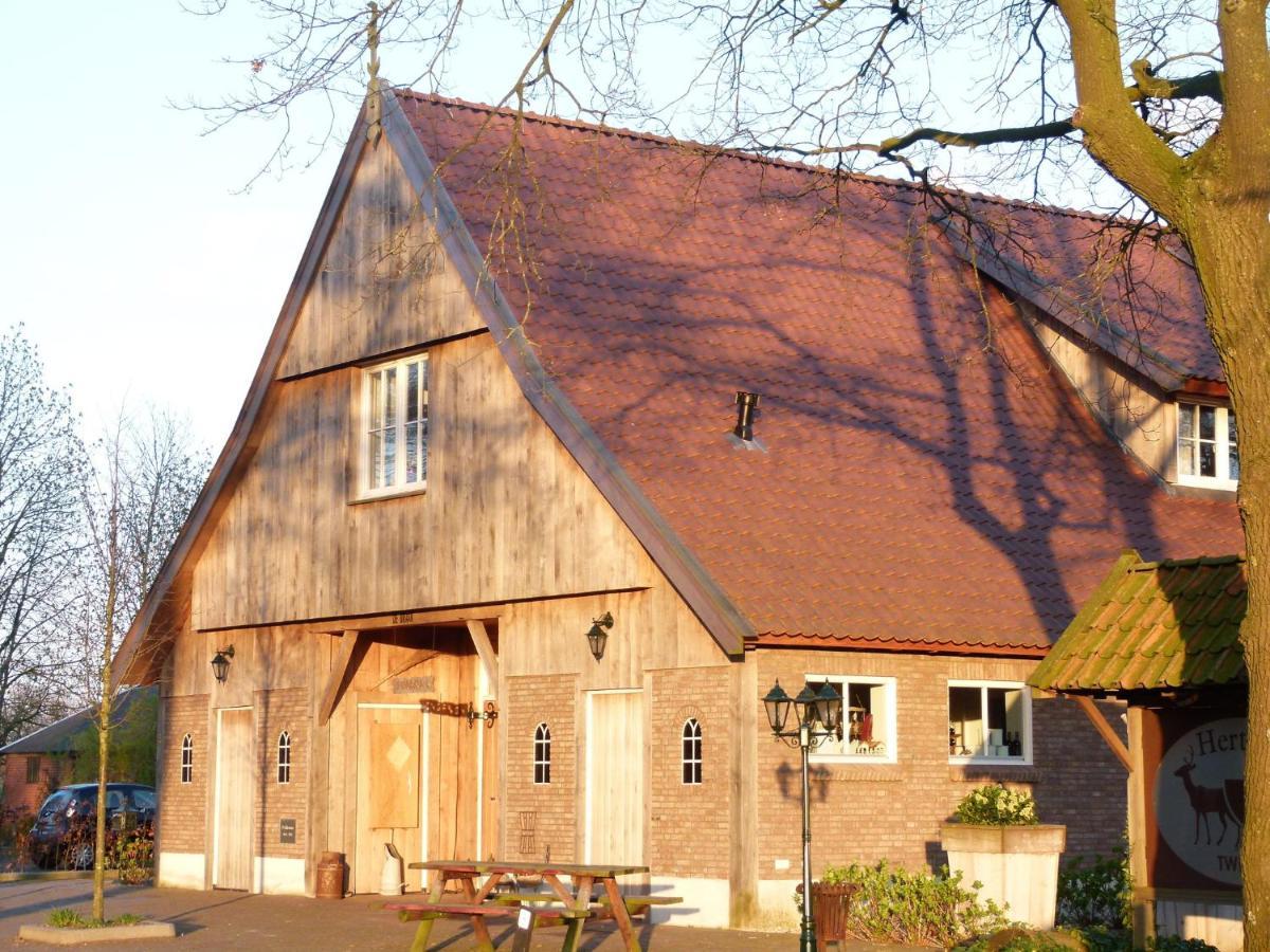 Peaceful Holiday Home With Roofed Terrace Geesteren  الغرفة الصورة
